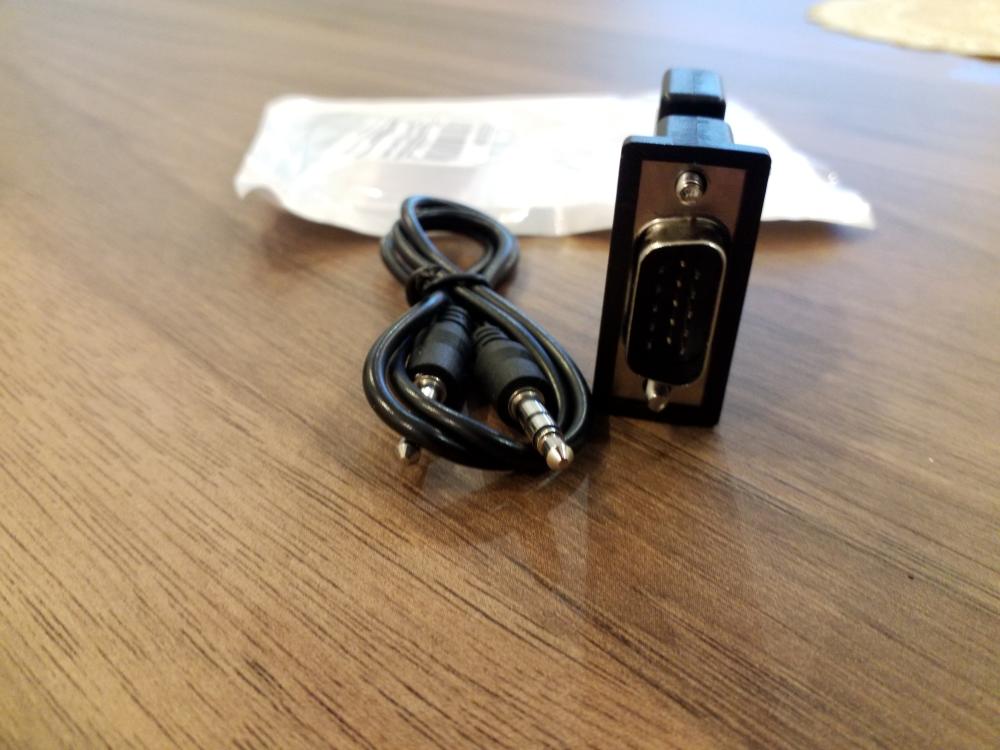تحويلة من VGA الى HDMI مع كيبل صوت