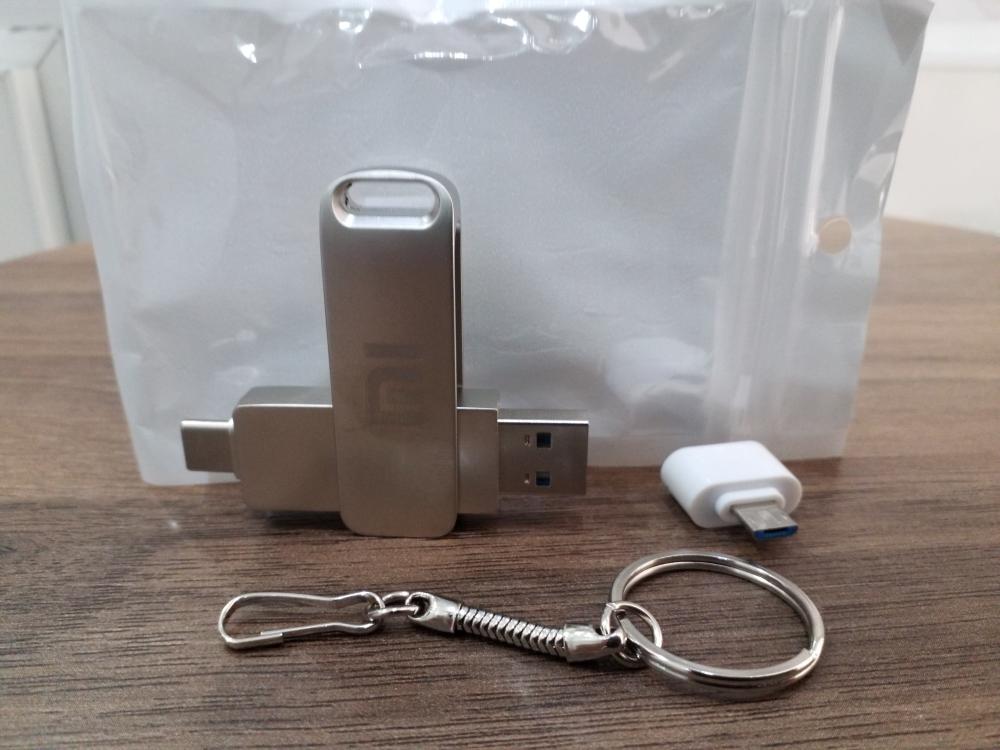 USB flash 964\=1Tb فلاشة 964 قيقا\=1TB